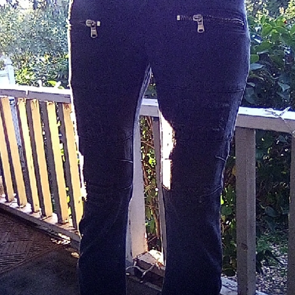 Lion Dynasty Black Denim Jeans Size 30.